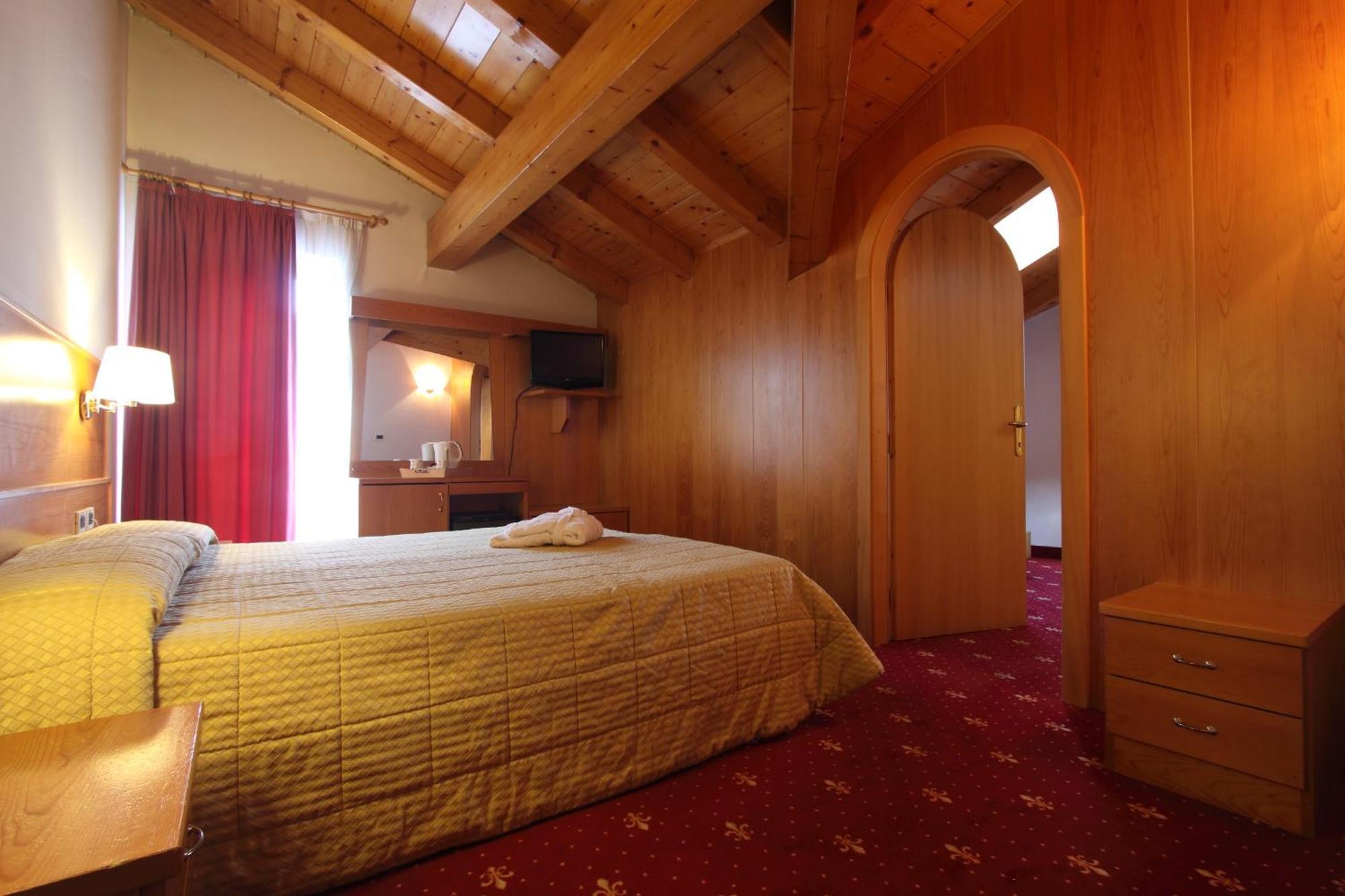 Hotel Fanes Suite & Spa Moena Extérieur photo